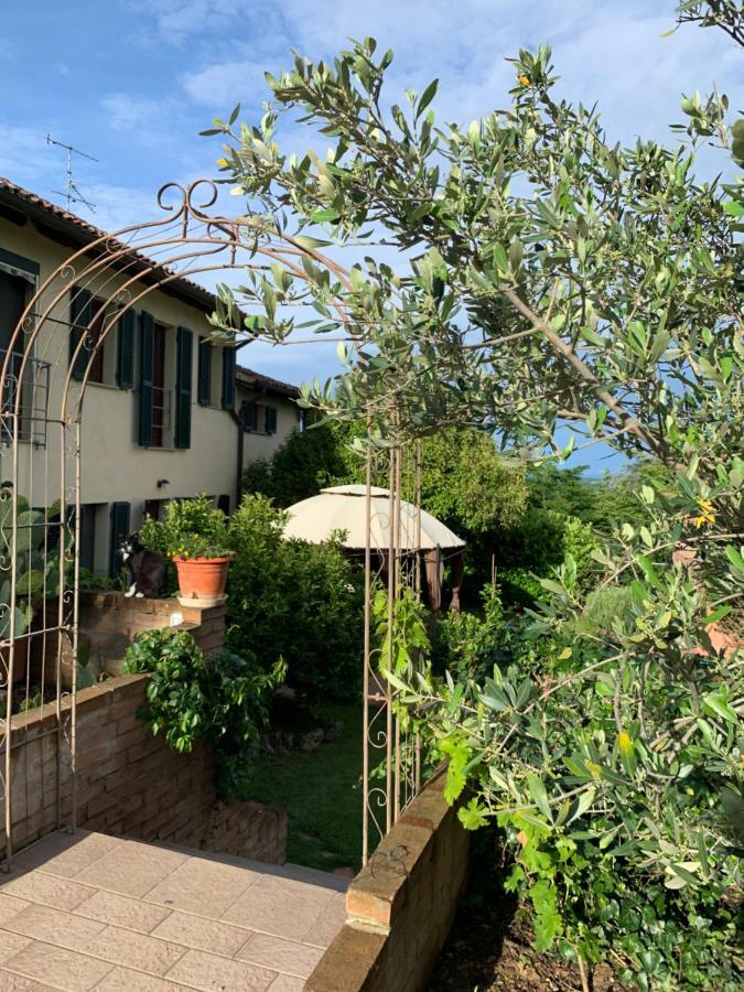 Ca' Degli Ovi B&B Valenza Exterior photo